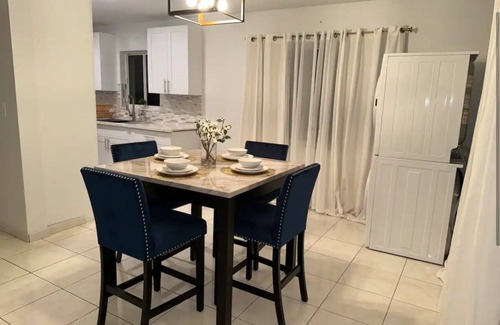 Alice Town House | Cozy 2-bedroom townhome in peaceful Bimini with AC, WiFi