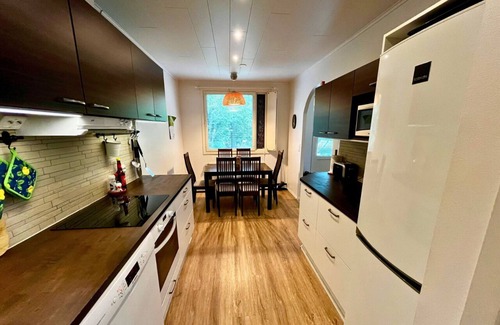Tampere House | Cozy 2-bedroom townhome in charming Tampere with sauna and private parking