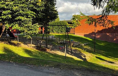 Tampere House | Cozy 2-bedroom townhome in charming Tampere with sauna and private parking