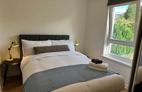Liberton Apartment | Cozy 2 bedrooms with private parking space and garden