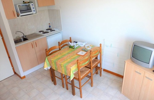 Station de Drouzin le Mont Apartment | Cozy 1-Bedroom Apartment Biot for Up to 6 Guests