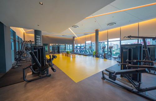 Kampung Haji Abdullah Hukum Apartment | Inviting 2B2B with Pool - Near Mid Valley Megamall