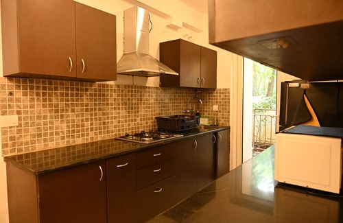 Kudal Apartment | Cozy 2bhk apartment with pool in North goa