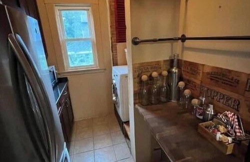 Metropolitan Hill - Beech Street Condo | Cozy 2BR Roslindale Condo - Walk to Commuter Rail, Explore Boston!