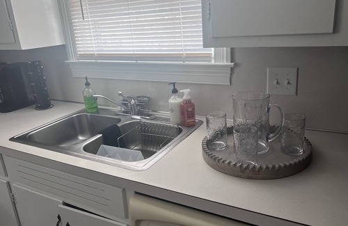 Danville House | Ideal 3-Bedroom Home near Averrett University for Families