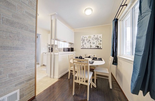 Westland House | Inviting Ocean View Home with Breakfast for Up to 6 Guests