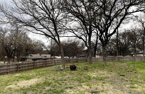 University Hills and Windsor Park Apartment | Inviting 3-Bed Garden Home Near UT Stadium & Downtown Austin