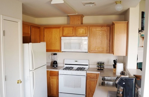 Stony Ridge North House | Cozy 3-Bedroom 3min from COTA