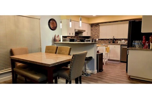 Barker House | Inviting 3-Bedroom Home with Child-Friendly Amenities