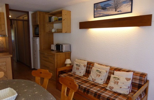 Les Contamines-Montjoie Apartment | Pet-Friendly Apartment in Les Contamines-Montjoie for 6