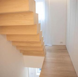 Knokke Villa | Inviting 3BD House with Private Terrace & Child-Friendly Space