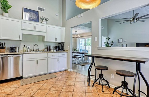 Whitemarsh Island House | Inviting 3Br Home with Private Pool Near Savannah & Tybee