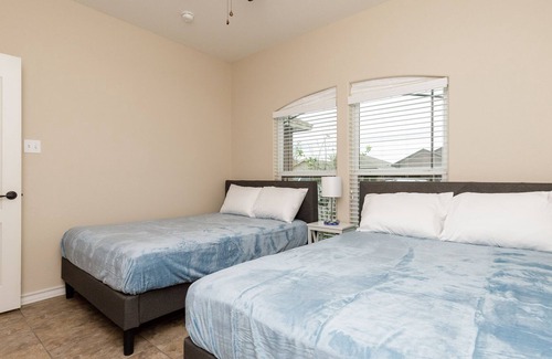South Side House | Ideal 3BR Home, Steps from the Beach with Fast WiFi!