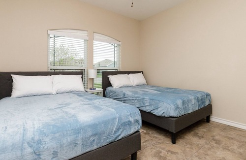South Side House | Ideal 3BR Home, Steps from the Beach with Fast WiFi!