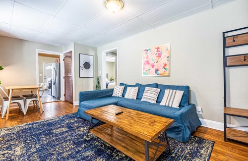 Hazel Park House | Inviting 3BR Home near Royal Oak & Detroit - Ideal for Families
