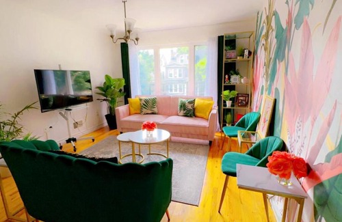 Weequahic Apartment | Welcoming 3BR Retreat with Easy NYC Access