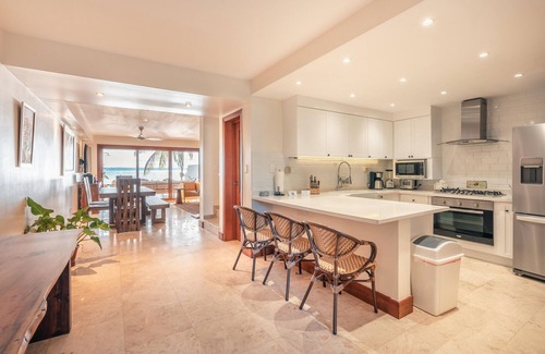 Puerto Bahia Villa | Escape to Cayo: Stay in a Cozy Villa with Private Pool