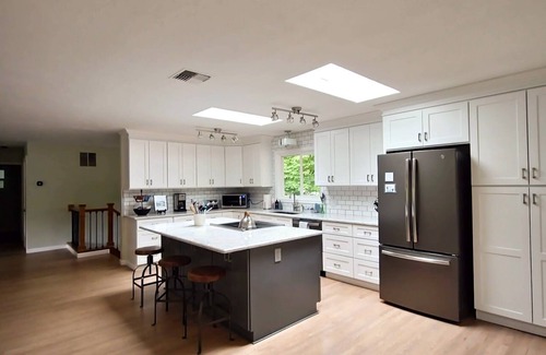 Oak Harbor House | Family-Friendly 4 Bedroom Retreat Near Deception Pass