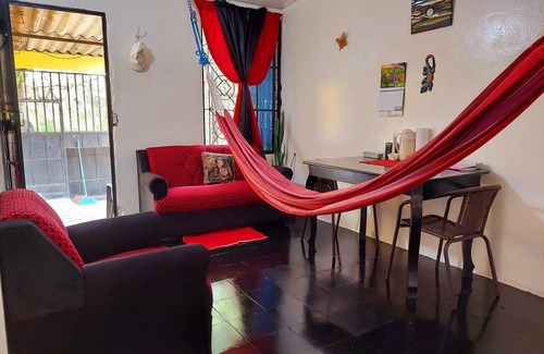 El Palmar House | Convenient Stay: Close to Walmart & Lake Ilopango