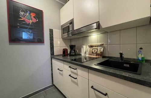 Steina Apartment | Welcoming Ground Floor Apartment with Terrace & Pet-Friendly