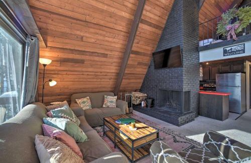 Wilmington House | Inviting A-Frame Cabin with Pool Table near Mt Snow