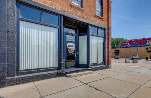 Yankton Apartment | Inviting Stay in Historic Yankton - Pet & Child Friendly