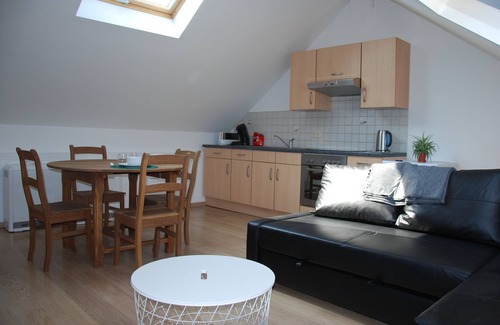 Bomal-sur-Ourthe Apartment | Comfy Stay with Kitchen in Beautiful Durbuy
