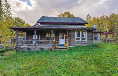 Town of Beekmantown House | Charming Cabin in West Chazy with Lake Champlain Views