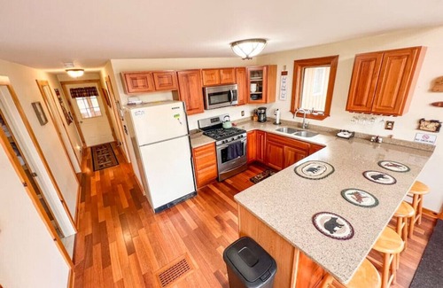 Inlet Cabin | Inviting Adirondack Mountain Cabin - Ideal for Family Getaways