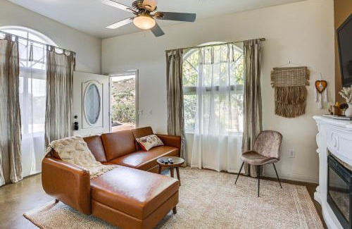 Alpine House | Inviting Alpine Cottage with Ocean View Near Trails