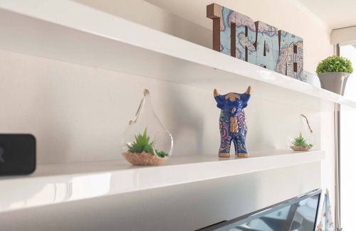 Santiago de Surco Apartment | Modern Apartment with Spa and Breakfast in Prime Location