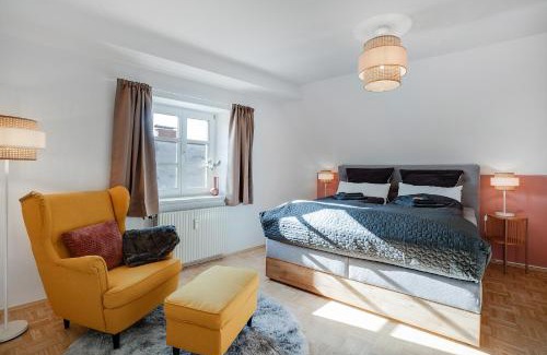 Graz City Centre Apartment | Cozy and Calm - Historic City Center with Free Parking by HERO HOMES