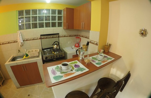 Cusco Historic Center Apartment | Central Apartment with Spa & Breakfast - Rated 10/10!