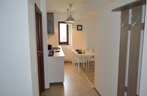 Constanta Apartment | Chic Apartment with Pool Access for an Inviting Stay