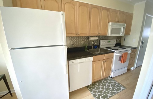 North Ocean City Condo | Ocean View Condo Steps from the Beach – Guest Rated 10/10