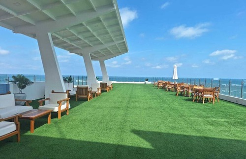 Playas Apartment | Inviting and Family-Friendly Getaway for Memorable Stays
