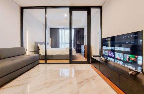 Pinang Apartment | Inviting 1BR Apartment at The Smith Alam Sutera