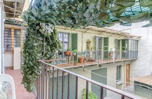 Historic Centre Apartment | Central Apartment 700m from Piazza V. Veneto - Rated 10/10