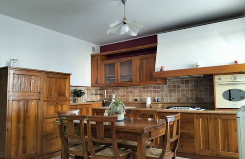 Povolaro Apartment | Tranquil Family Retreat with Spa, Pool & Pet-Friendly Policies