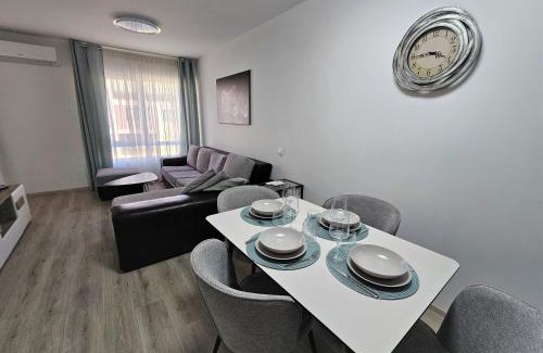 Vitosha District Apartment | Functional Business One-Bedroom Apartment for Your Stay
