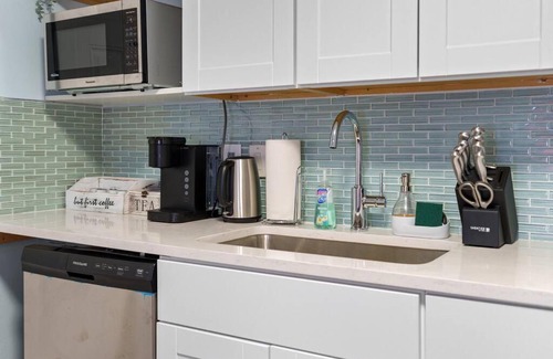 Cedar Crest Apartment | Modern 1BR Apartment - Ideal for Families and Pets