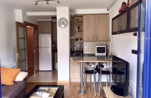 Ribadesella Apartment | Modern Apartment Just 300m from Santa Marina Beach