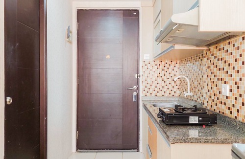 Panunggangan Utara Apartment | Welcoming Studio Retreat at Great Western Apartment