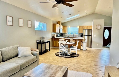 Beaverton Apartment | Cozy and quiet Detached unit 1 bedroom in Beaverton area