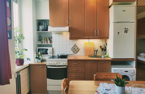 Kallio Apartment | Comfortable Studio with Pool Access and Scenic Views