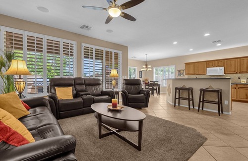 East Mesa House | Inviting 3-Bedroom Home with Dining & Family-Friendly Amenities