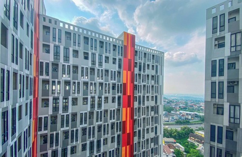 Jatingaleh Apartment | Cozy And Restful 1Br Without Living Room Apartment The Alton
