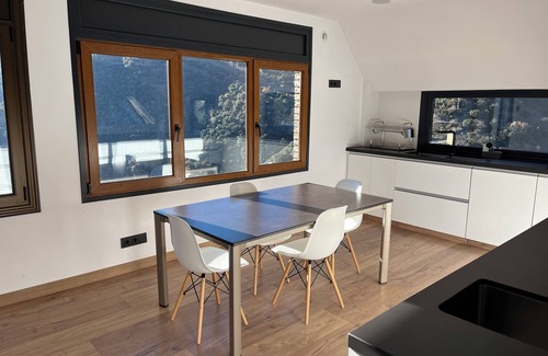 Sant Julia de Loria Apartment | Inviting 190 m2 Apartment with Spa in Sant Julià de Lòria