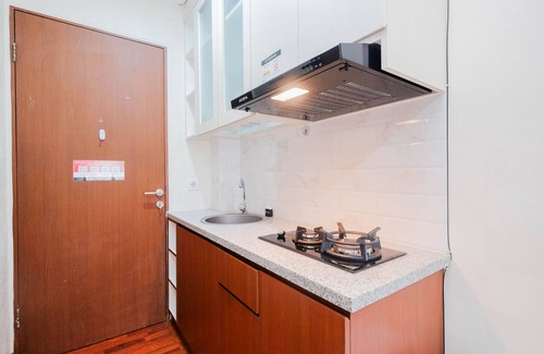 Kayu Putih Apartment | Charming Studio Tifolia Apartment with Pool Near Kelapa Gading