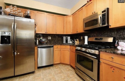 Georgetown Condo | Ideal 2 Bedroom Condo with Pool and Family-Friendly Amenities
